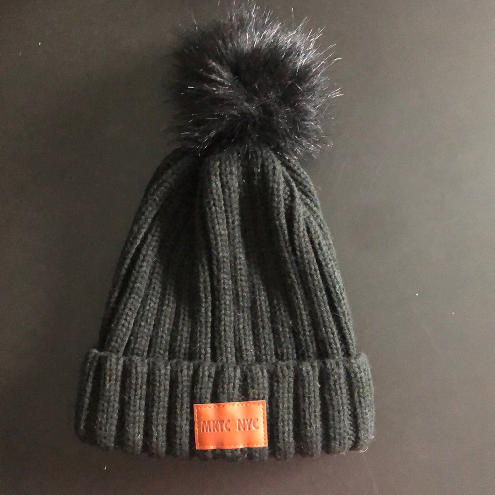 MKTC NYC Priceline pompon black beanie